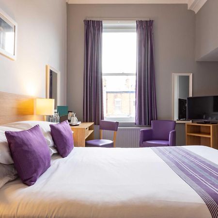 The Caledonian New Southlands Hotel スカーバラ 部屋 写真